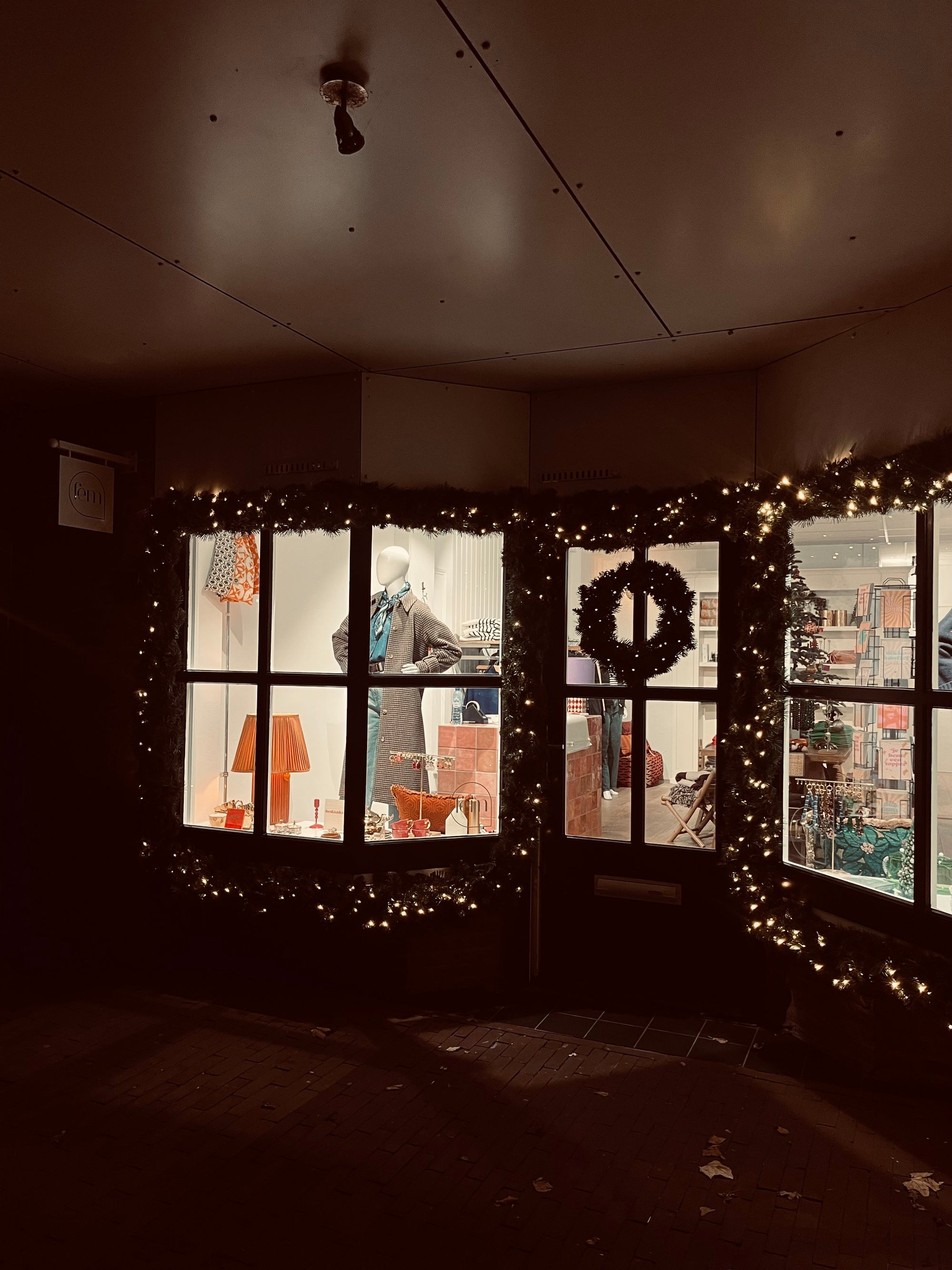 CHRISTMAS GIFT SEASON BIJ FEM