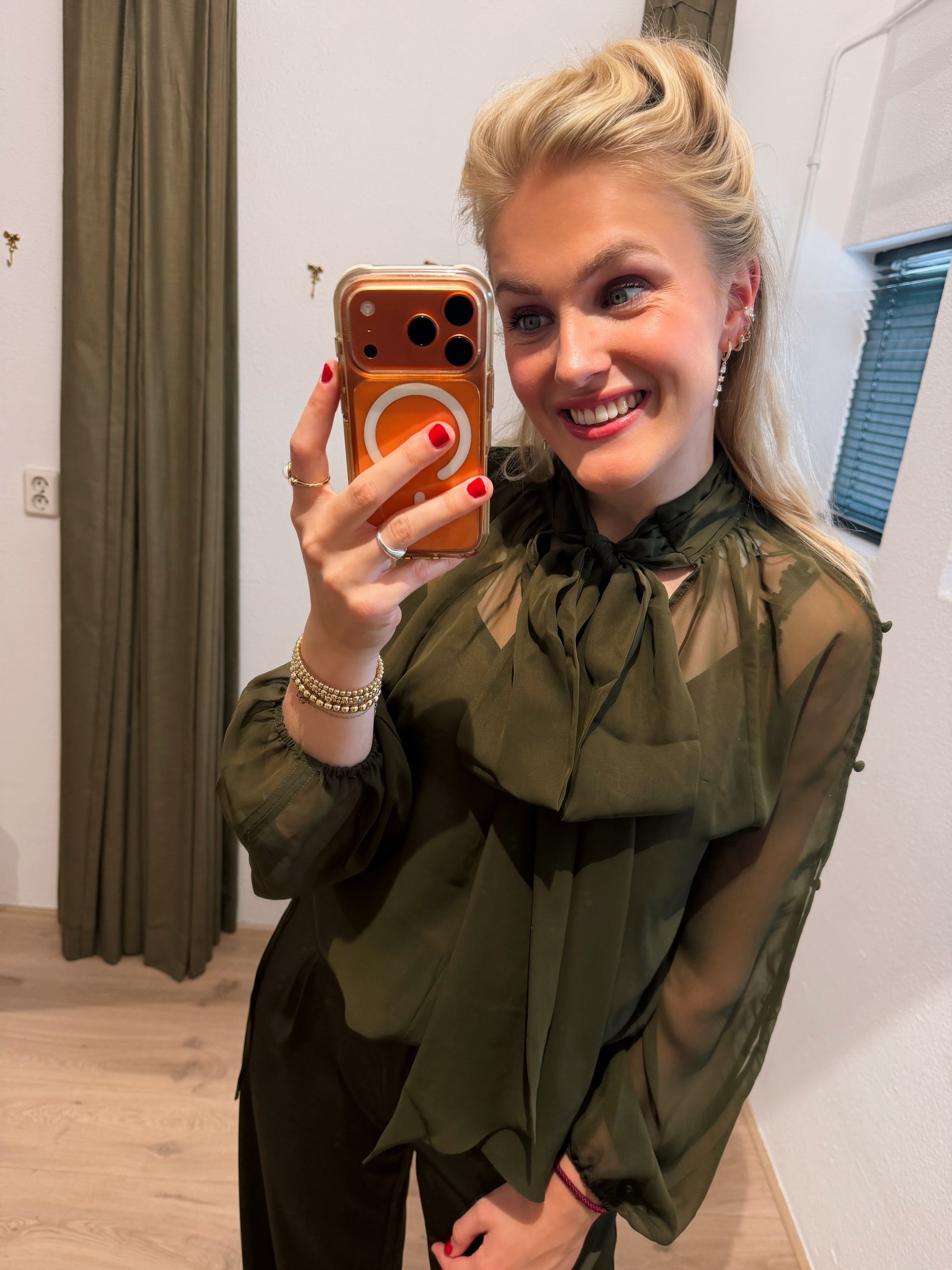 Dante 6 Sonia boho sleeve detail blouse