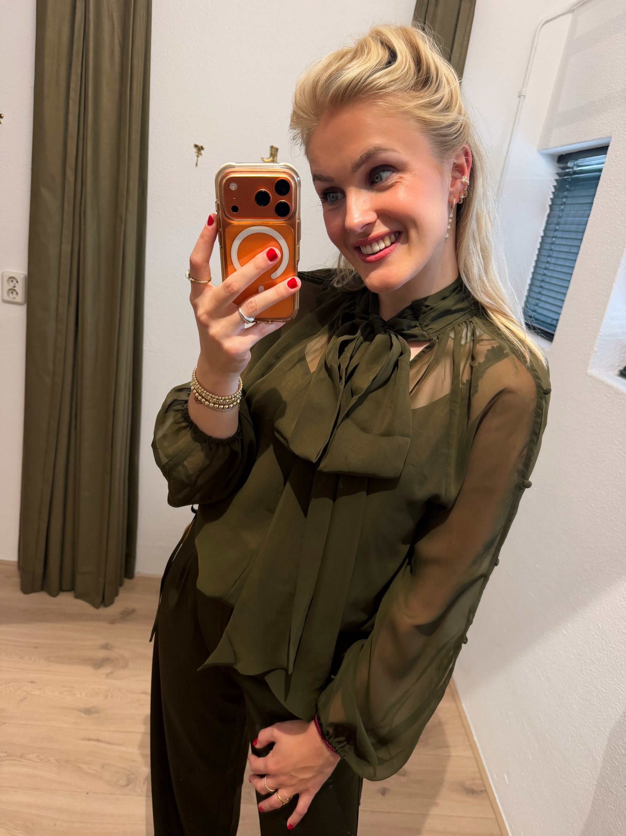 Dante 6 Sonia boho sleeve detail blouse