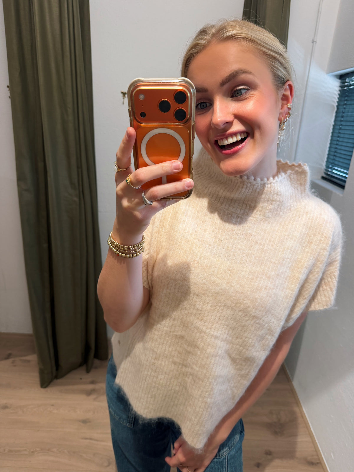 Gustav Stina knit cape beige