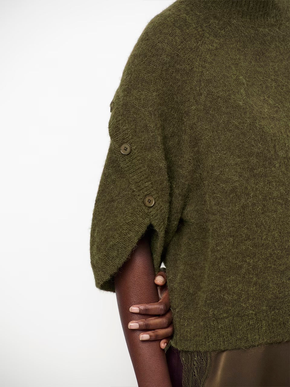 Dante 6 Mahani cape sweater