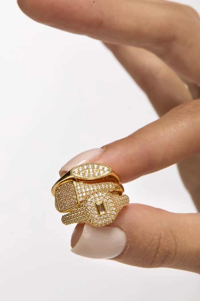 MYA-BAY Oval Signet
