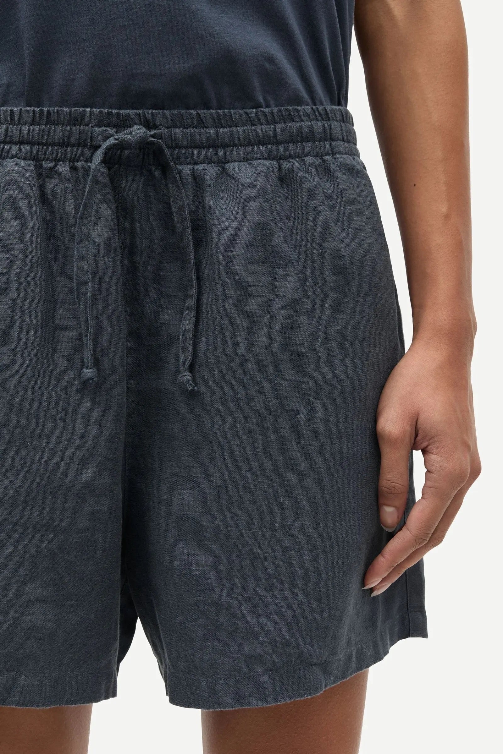 Samsoe Samsoe Samaren string shorts