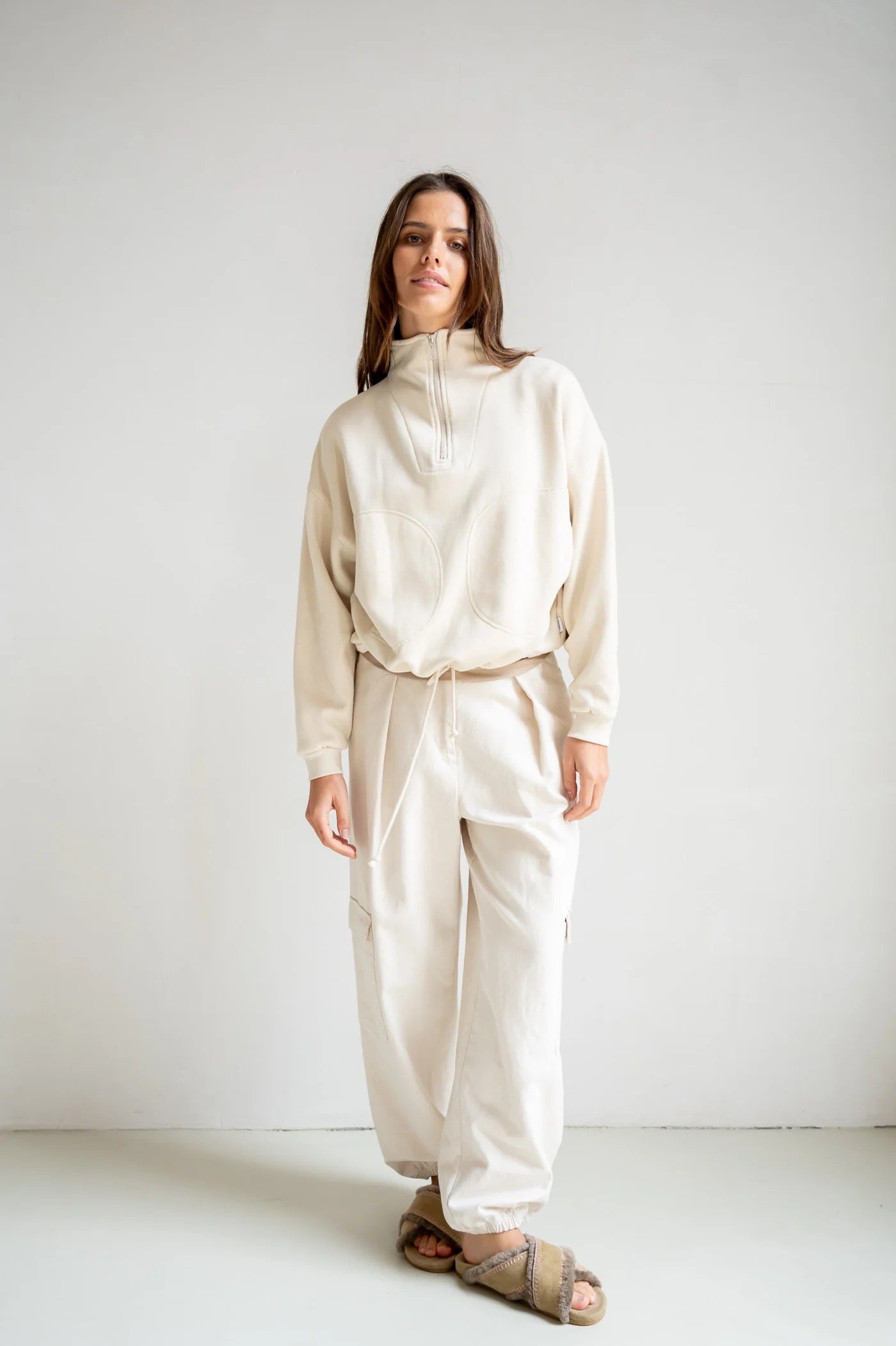 Penn and Ink trousers beige
