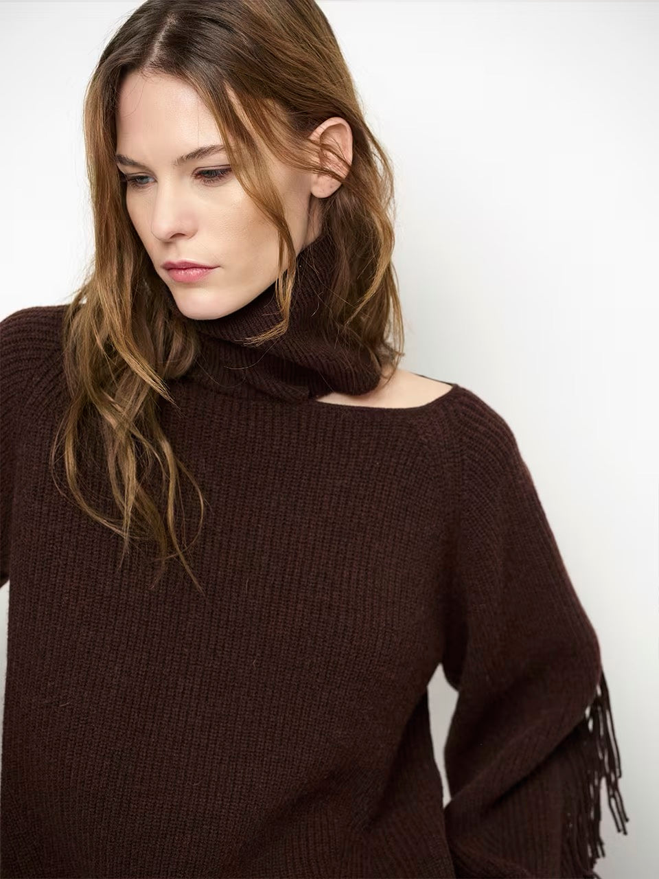Dante 6 Siega cut out Fringe sweater