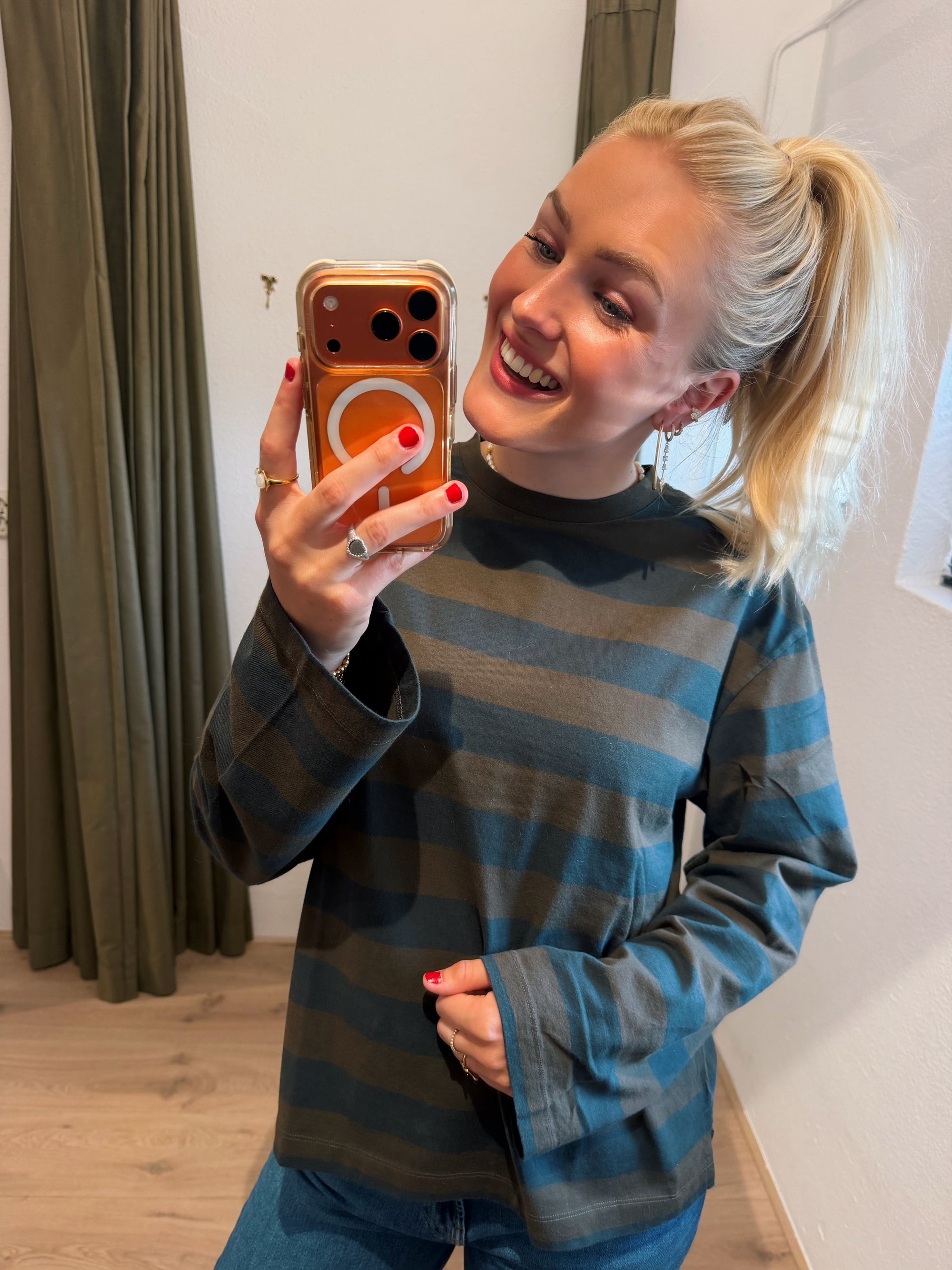Penn and Ink Longsleeve stripe
