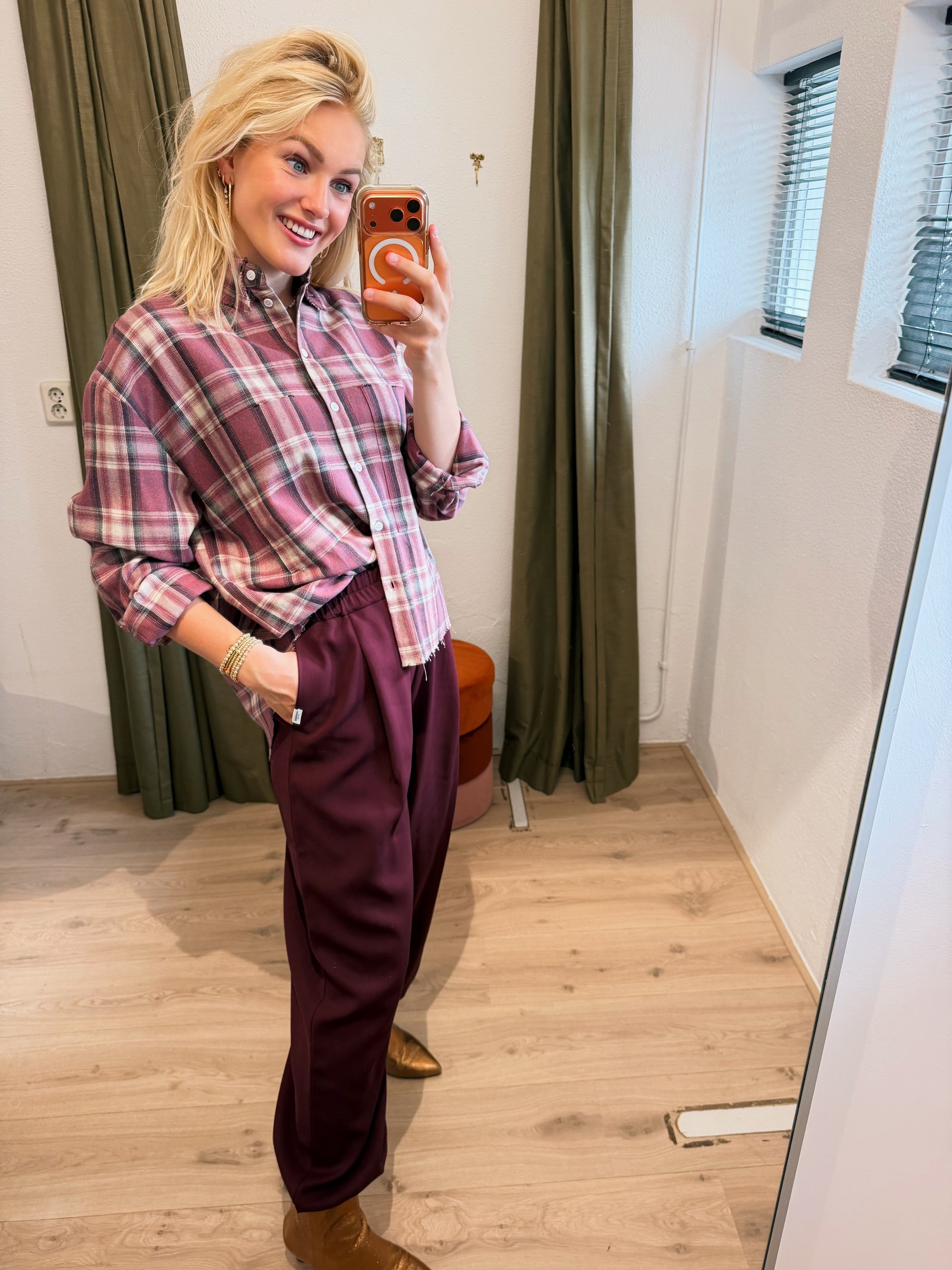 Penn and Ink trousers aubergine