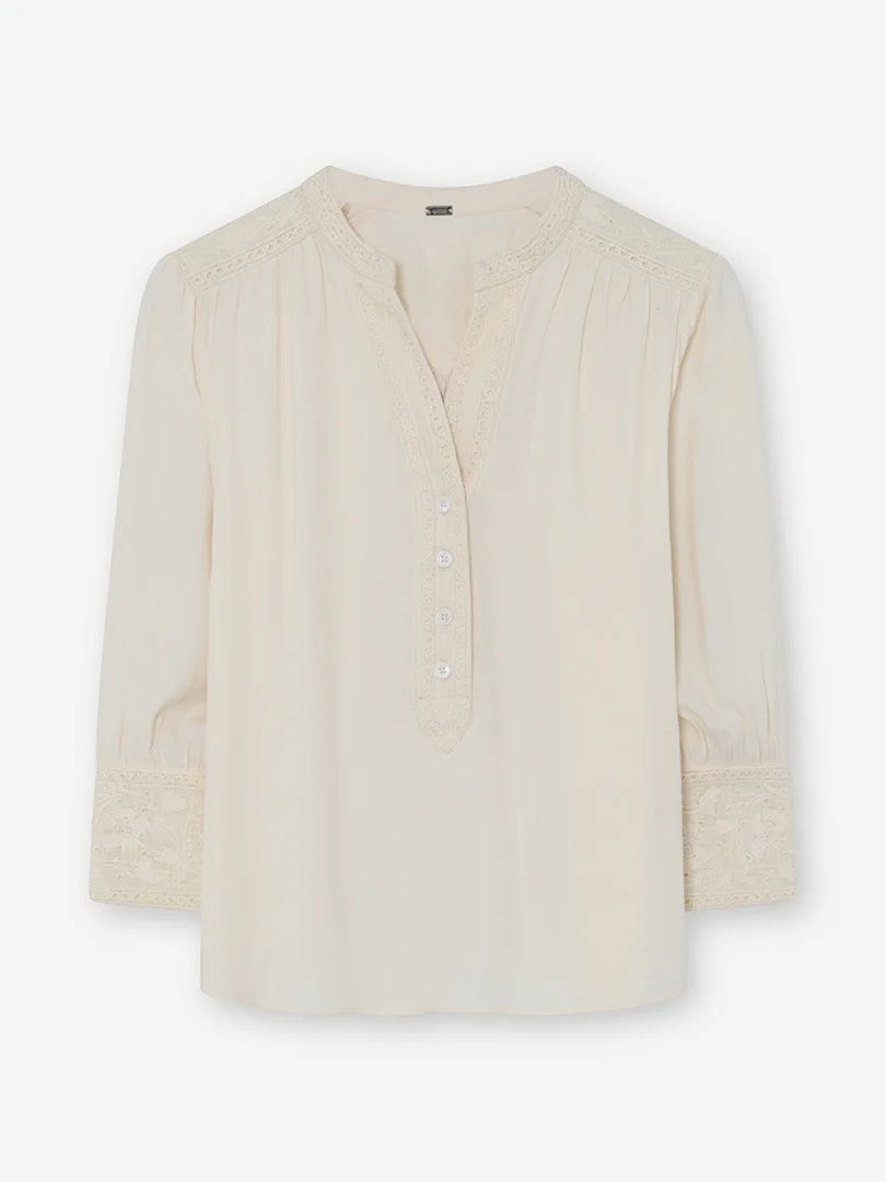 Gustav Jennie embriodery blouse